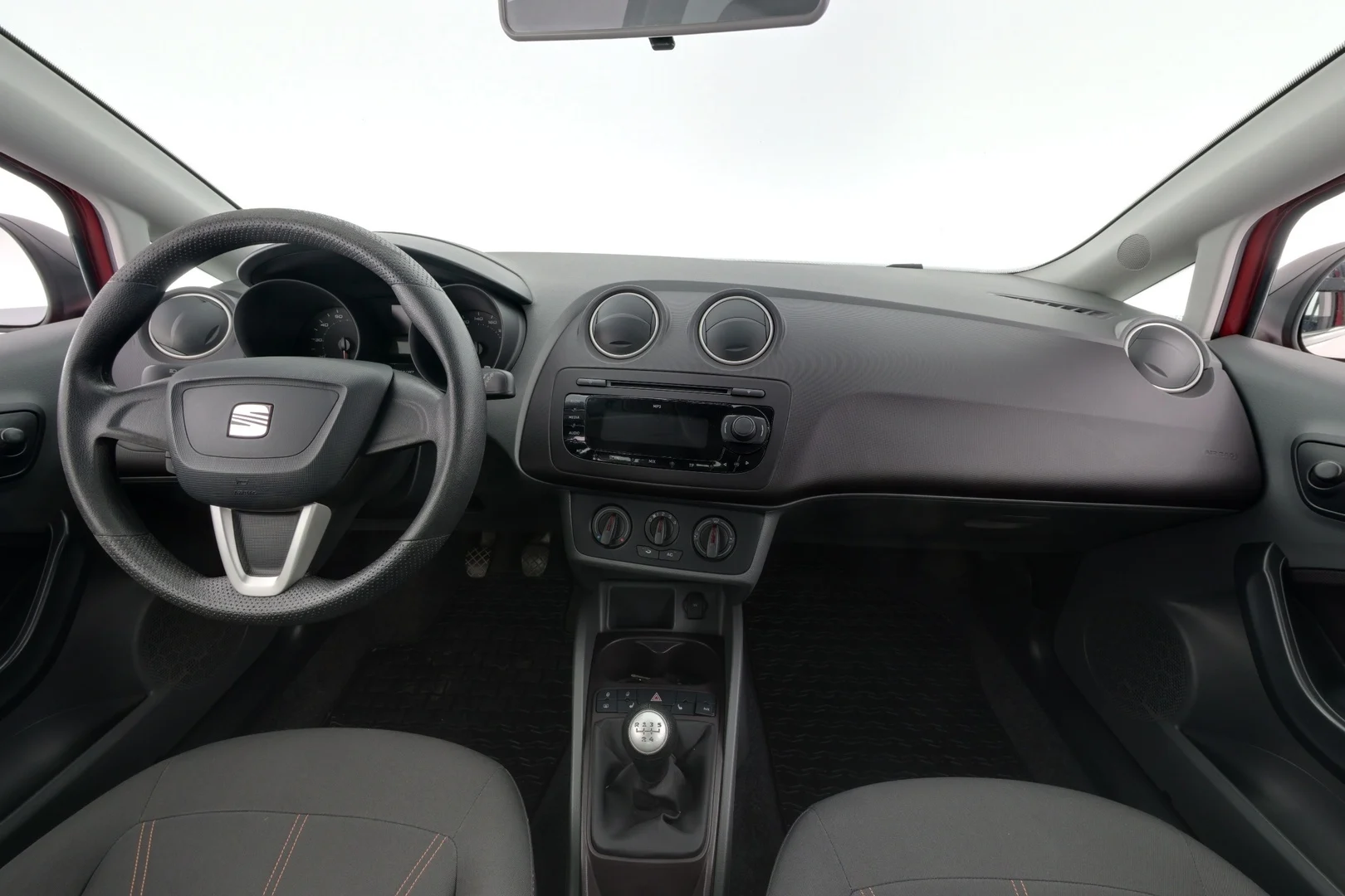 Car Image - 21EBknzjg5CsjNEyn8F7nw