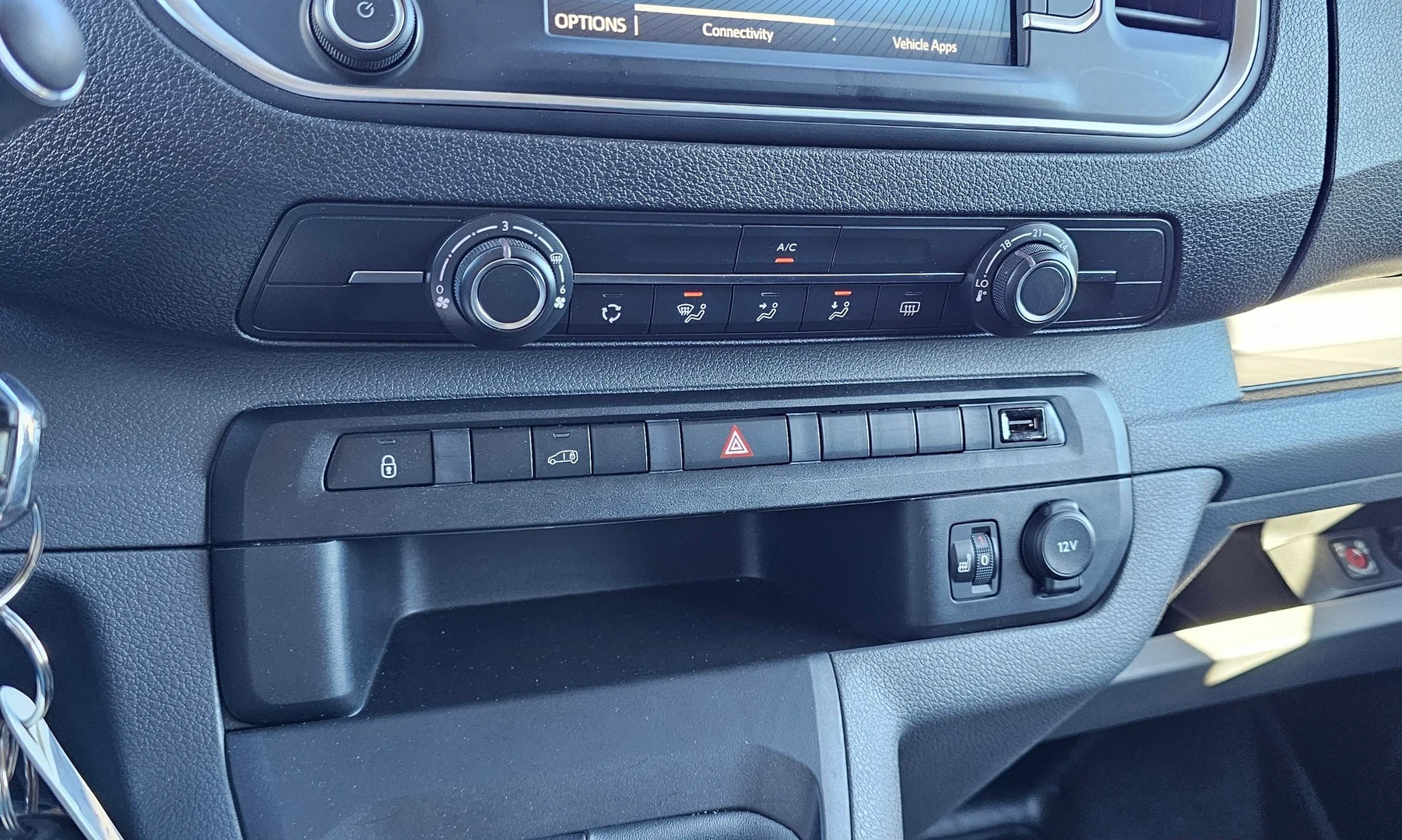 Car Image - 3sFyvnELfzrCNMdR7gFdZD