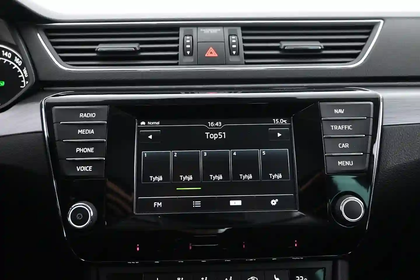 Car Image - 3rhcXen9Avu80hIdzkTKyM
