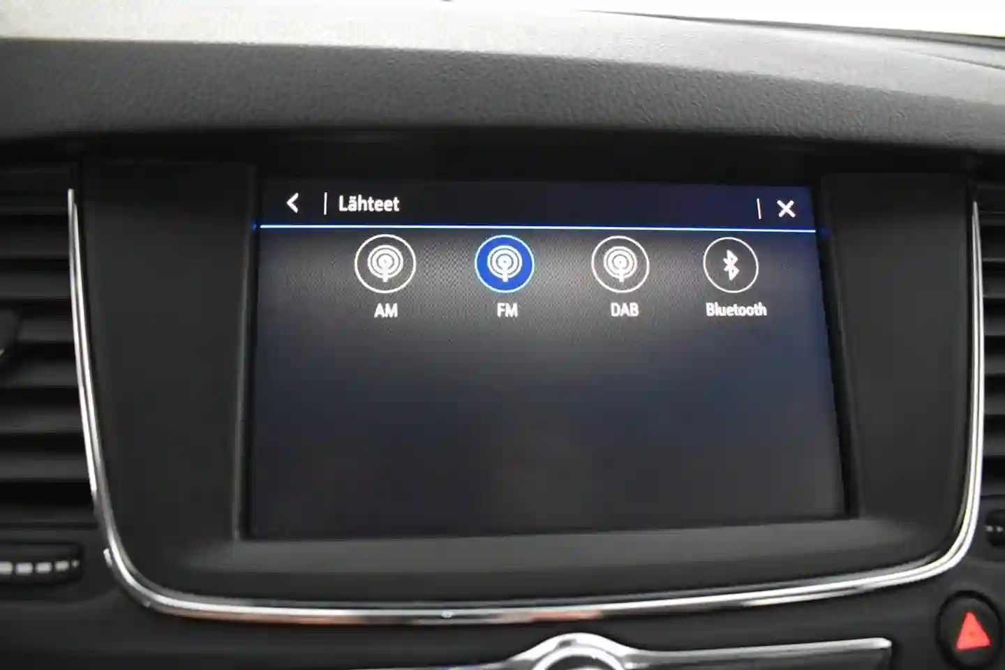 Car Image - 2iBoS3gdzqIZZ0Th9jrN1o