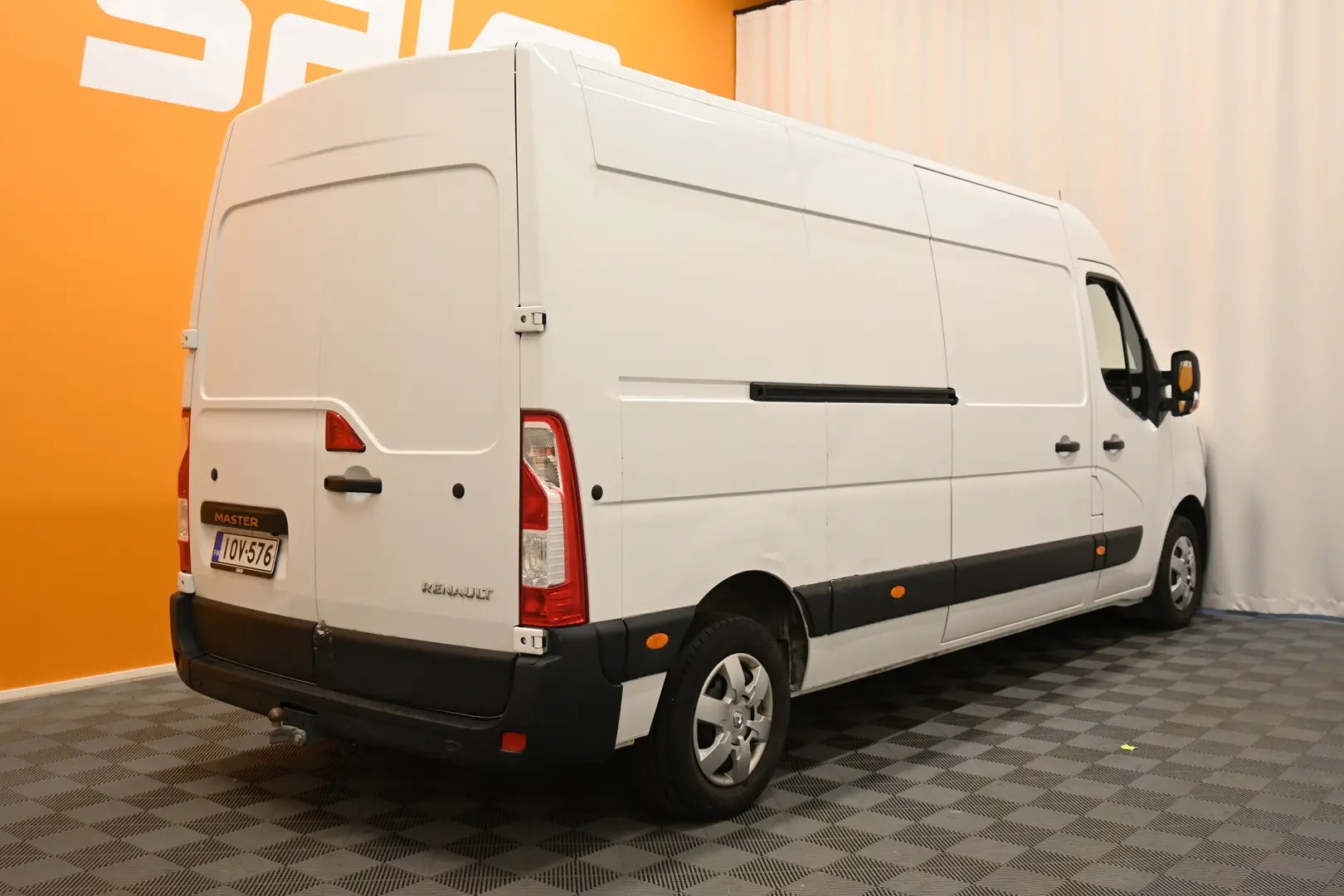 Car Image - 611UnYysxZAL6faQgQ3ple