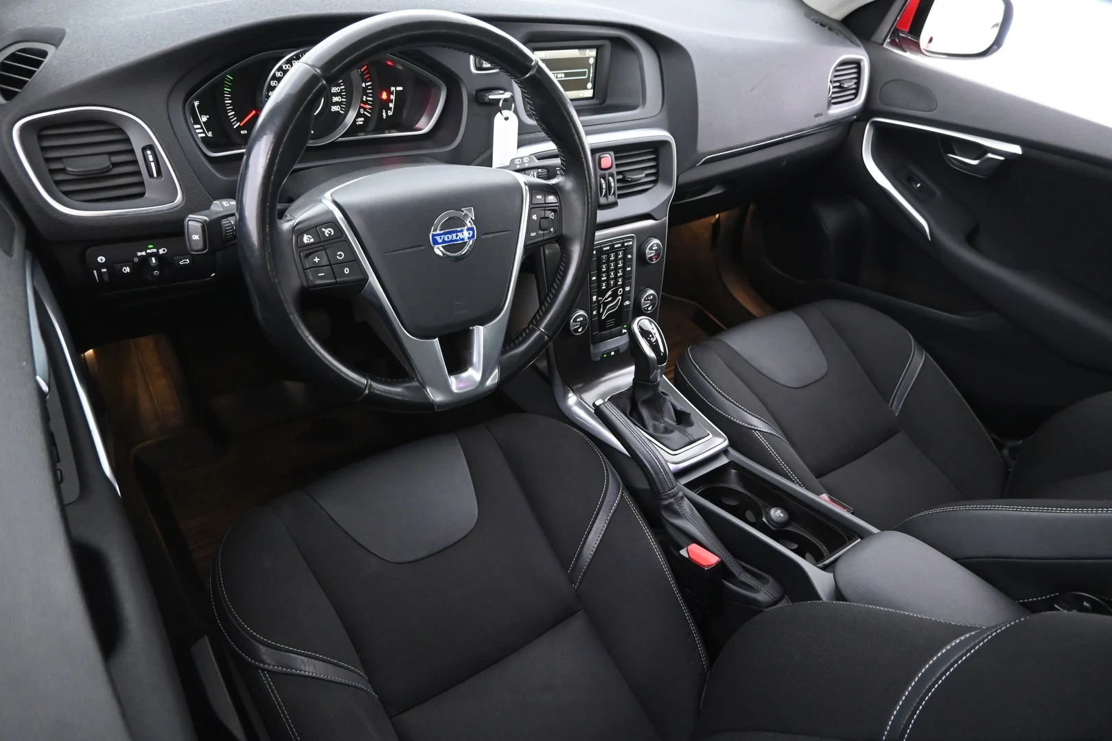 Car Image - 2XmsPidEKCJR1aWW8Vj6UZ
