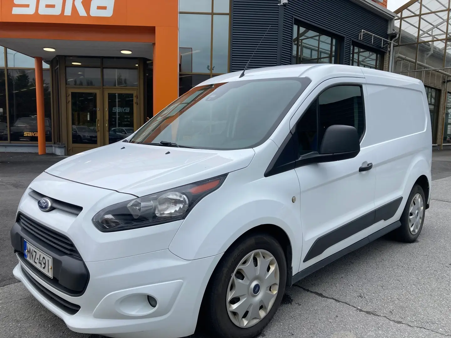 Car Image - 6sjCQam6A8J51ISDvxMn4E