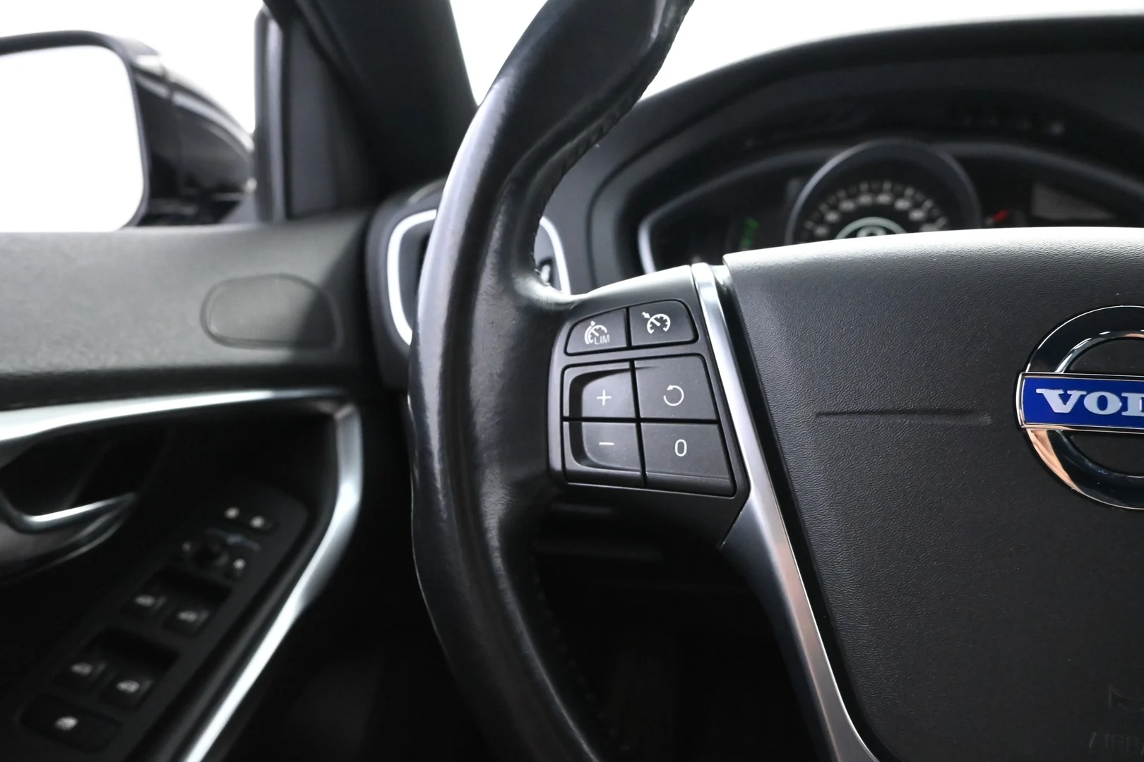 Car Image - 6h9HFKVvjFuCLijoFeWIq5