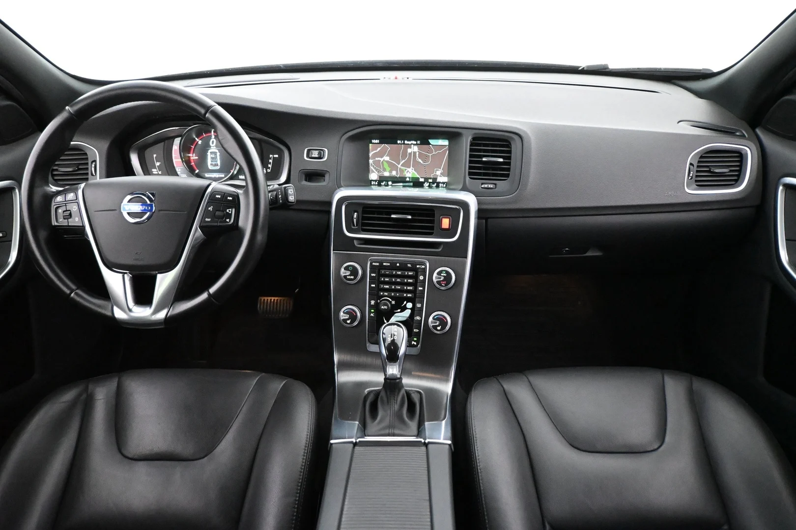 Car Image - 1UrWJLiRAb8VQChmveiv1L