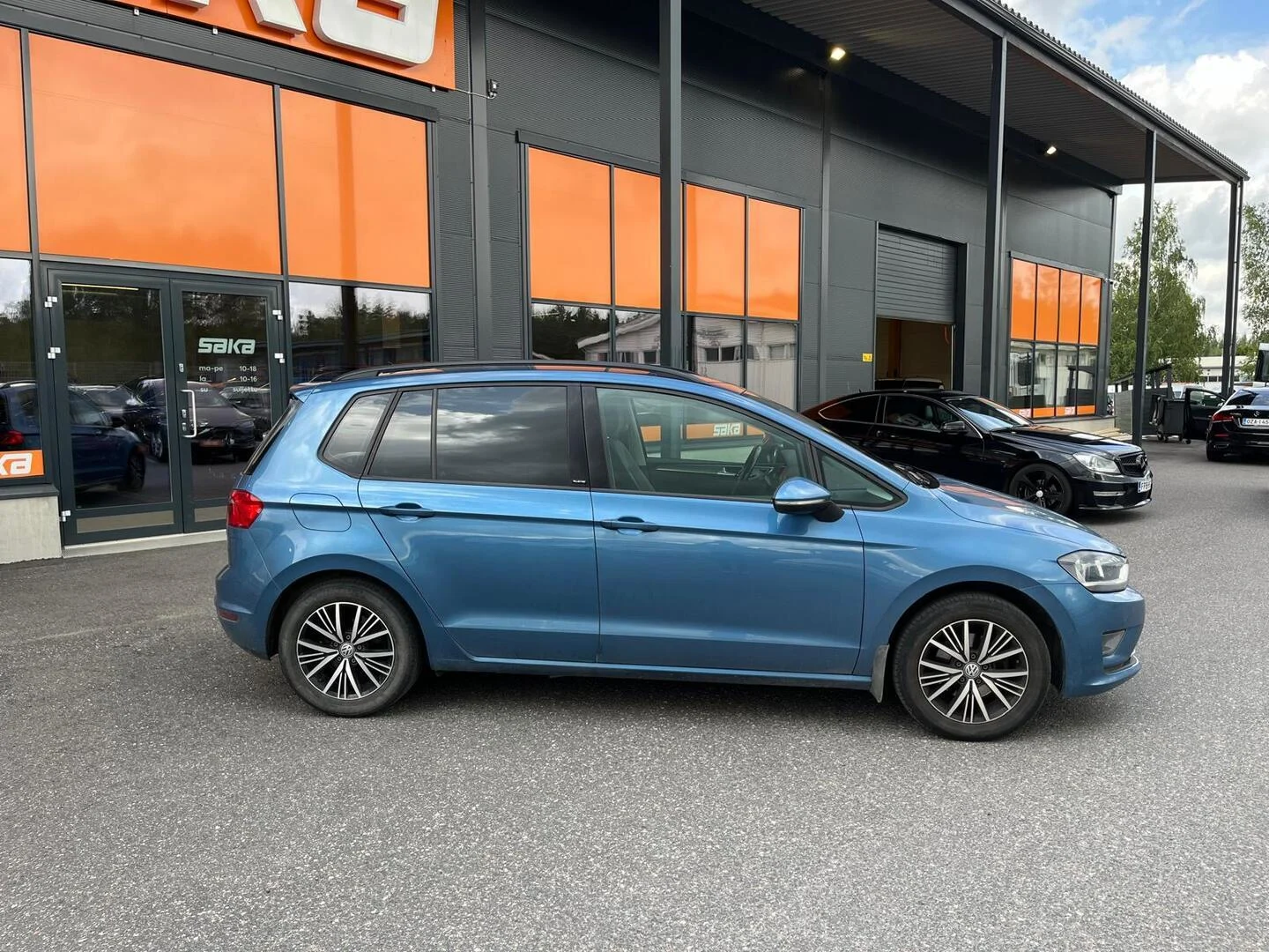 Car Image - 5g9uiF9lJPFqLoWO1YFrBs