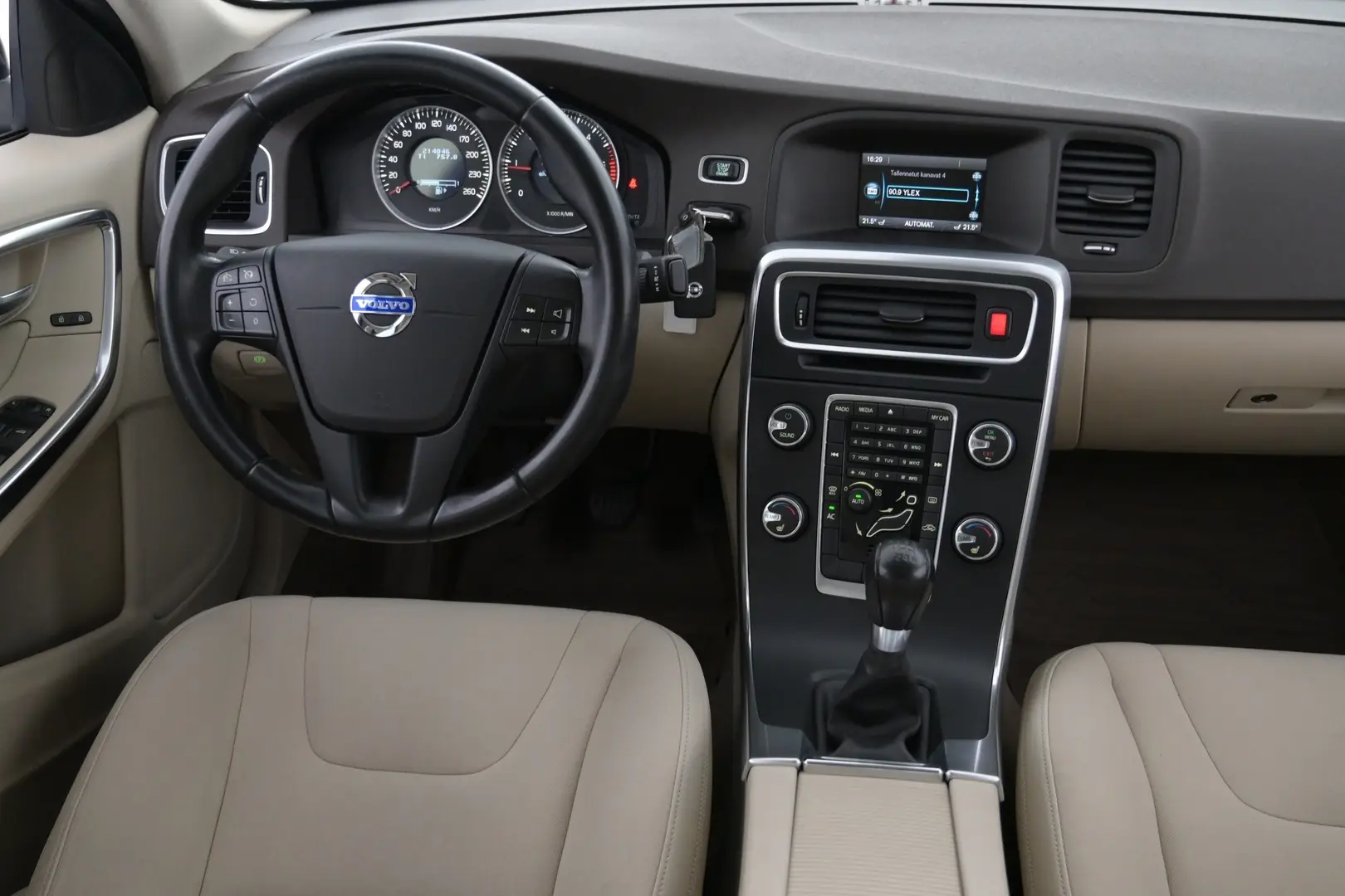 Car Image - 7gdoDuqGRWMU4jFxGaJ6KN