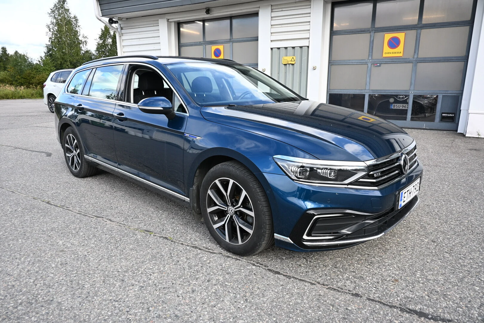 Car Image - 1A4sRY6ma7MEI25yl7zFde