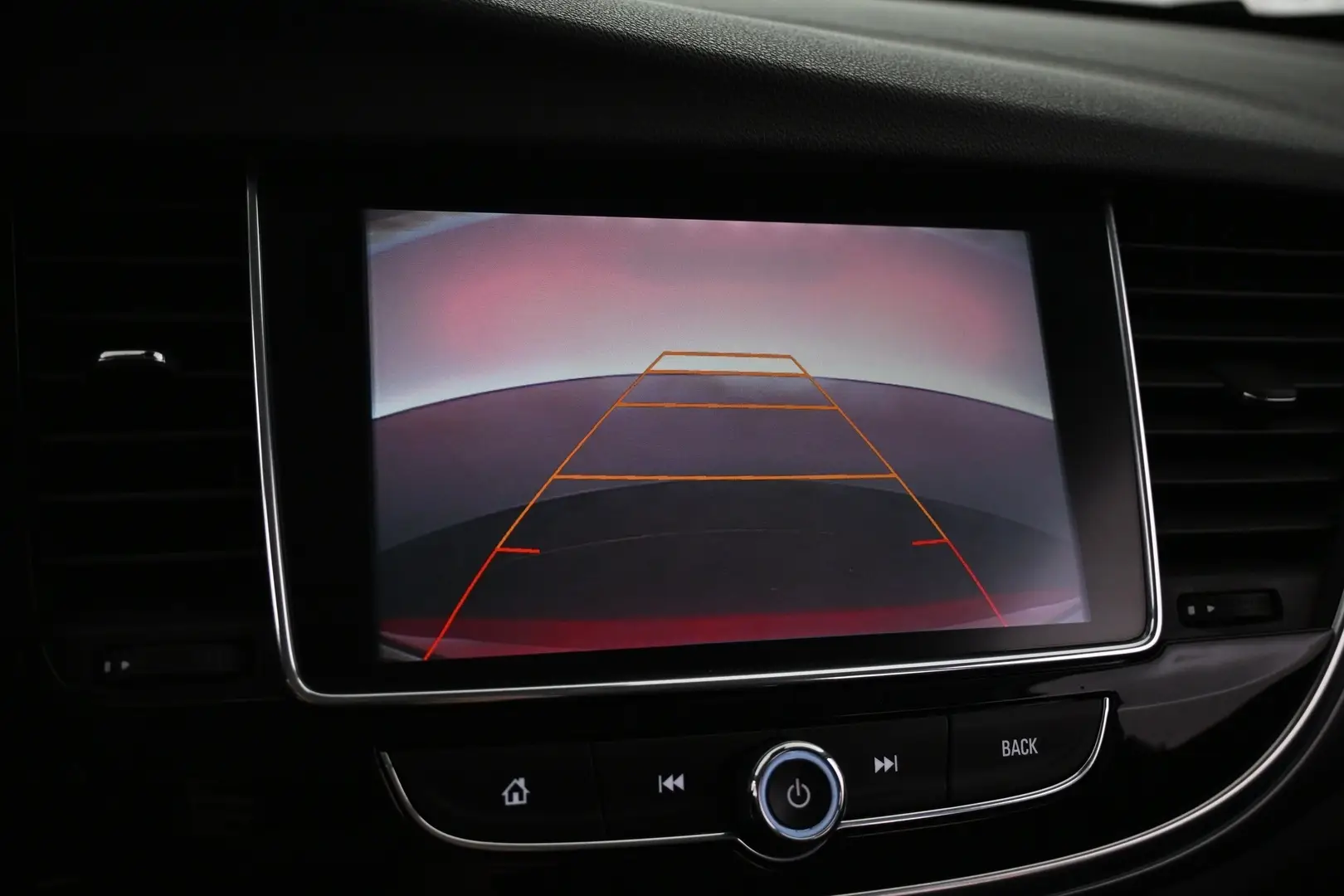 Car Image - 5cGMc152mDRSfGwpH5drmc