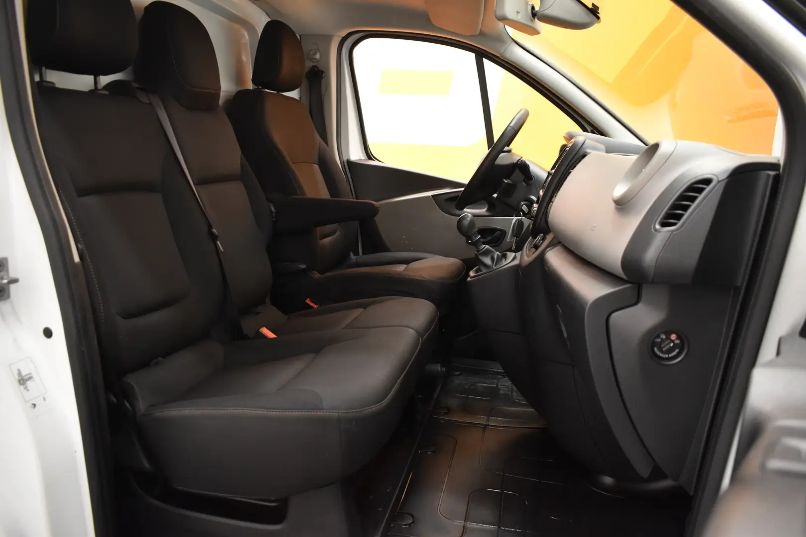 Car Image - 4N3gKASCTFfPAyjPelg7h