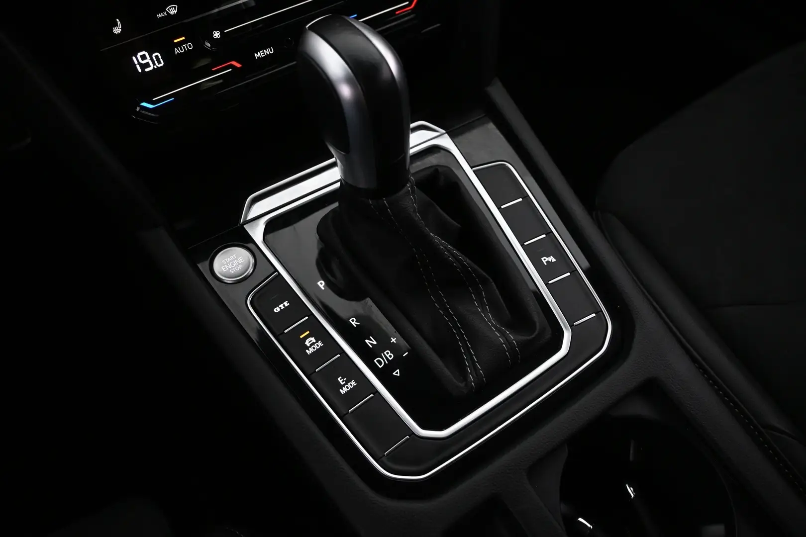 Car Image - 2ebI7q2bHhjJwl9mH4B3oq