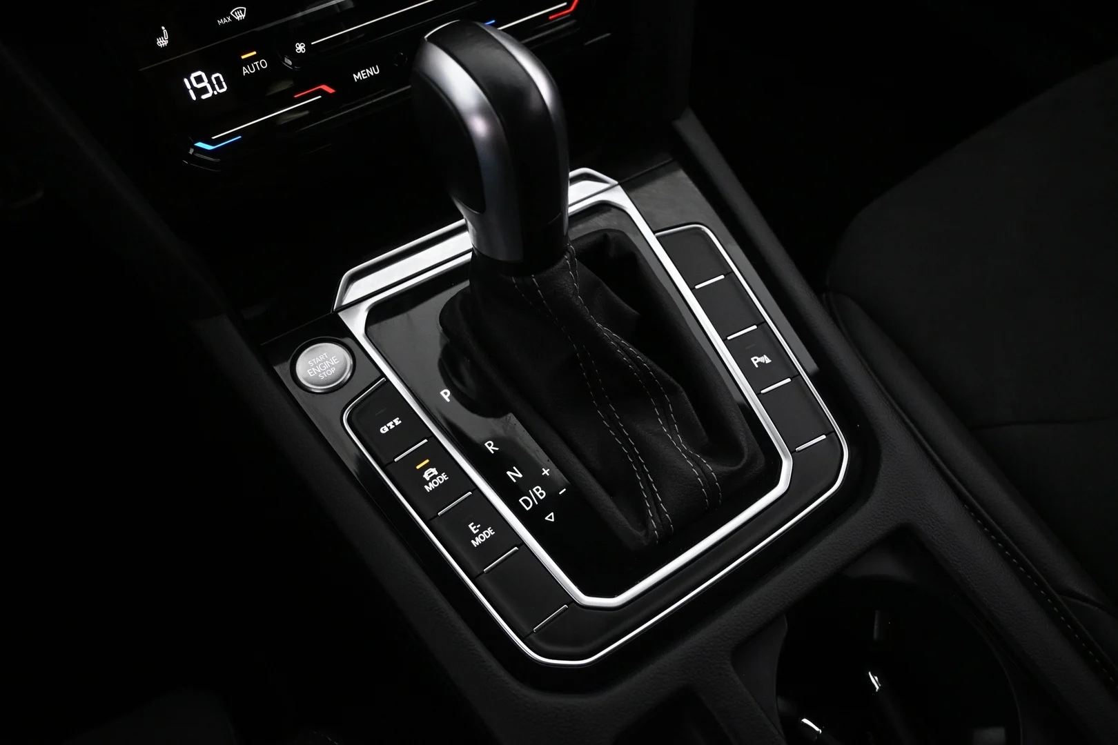 Car Image - 2ebI7q2bHhjJwl9mH4B3oq