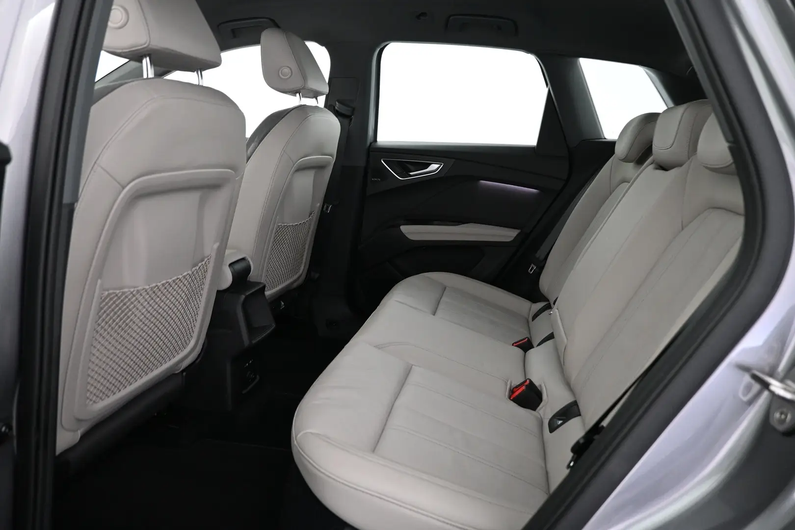 Car Image - 7mKBLblxixj4YSYkFSJbcx
