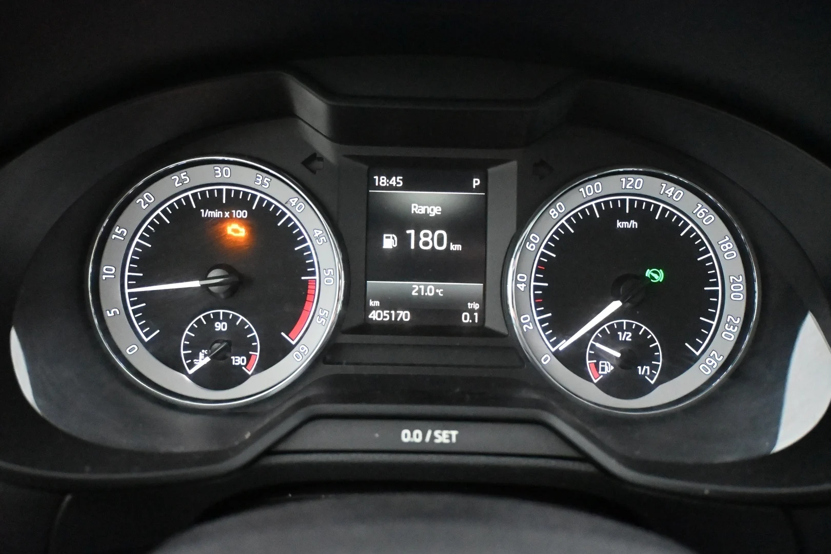 Car Image - 50EQEDXFcQ3FO7Pyec16pv