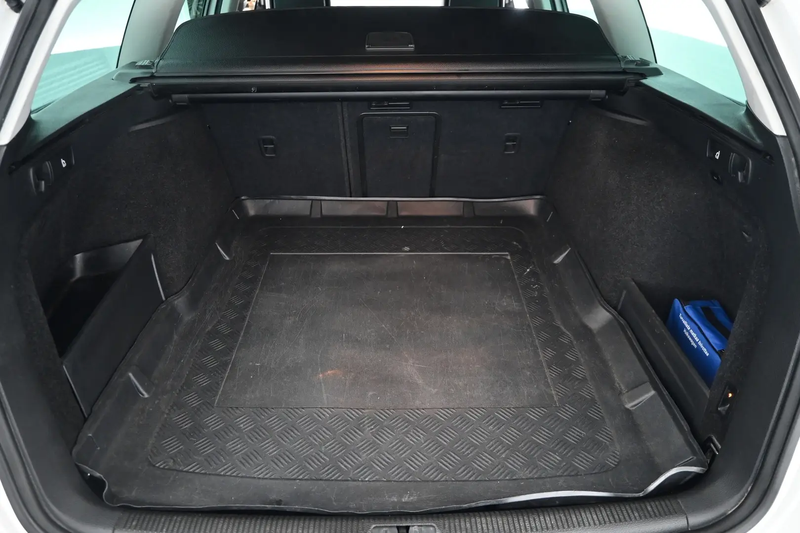 Car Image - 2HmluS9qMGdbo5lBZt9qvB