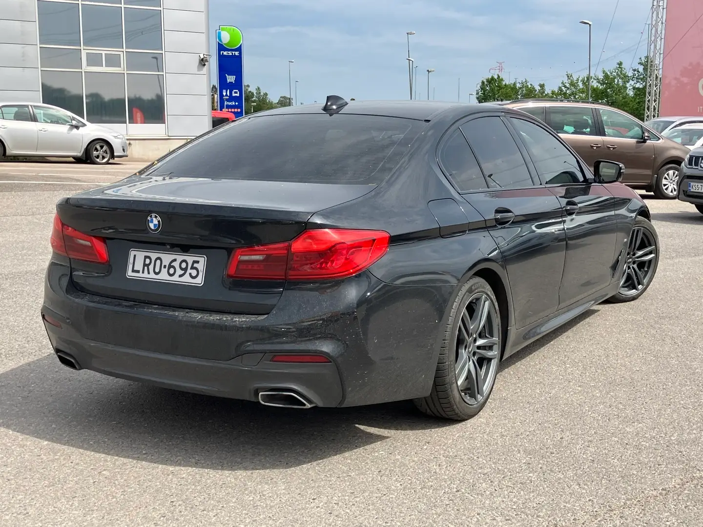 Car Image - U7DkEpVi0XkT4IRGsZBM0