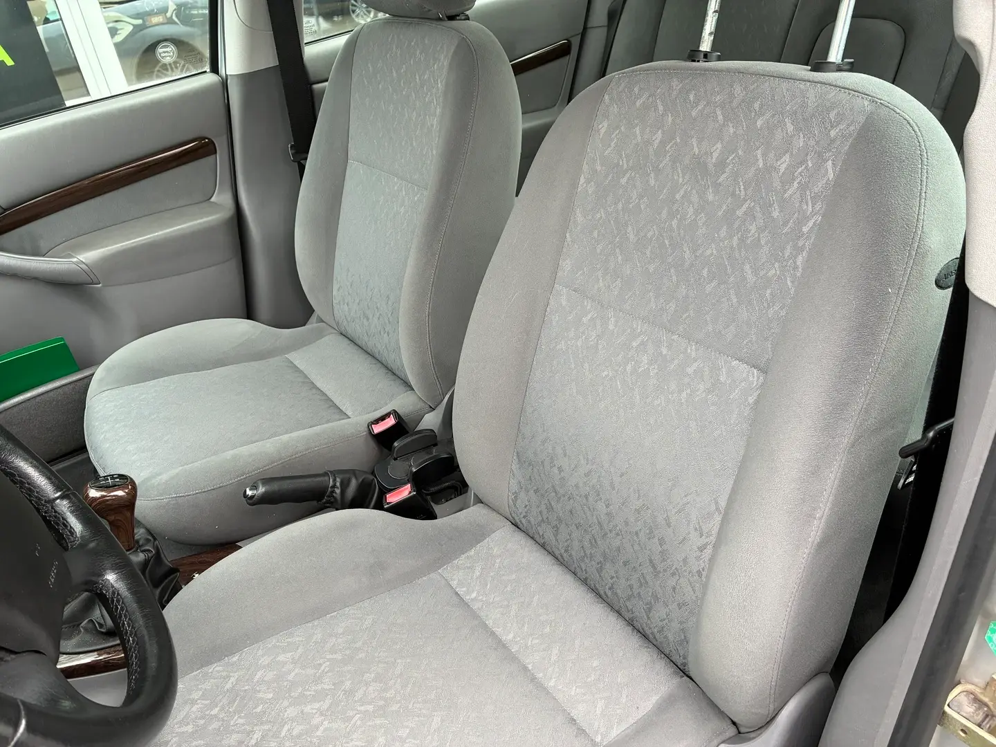 Car Image - 6zGLvcOXli6uhDNhY301jg