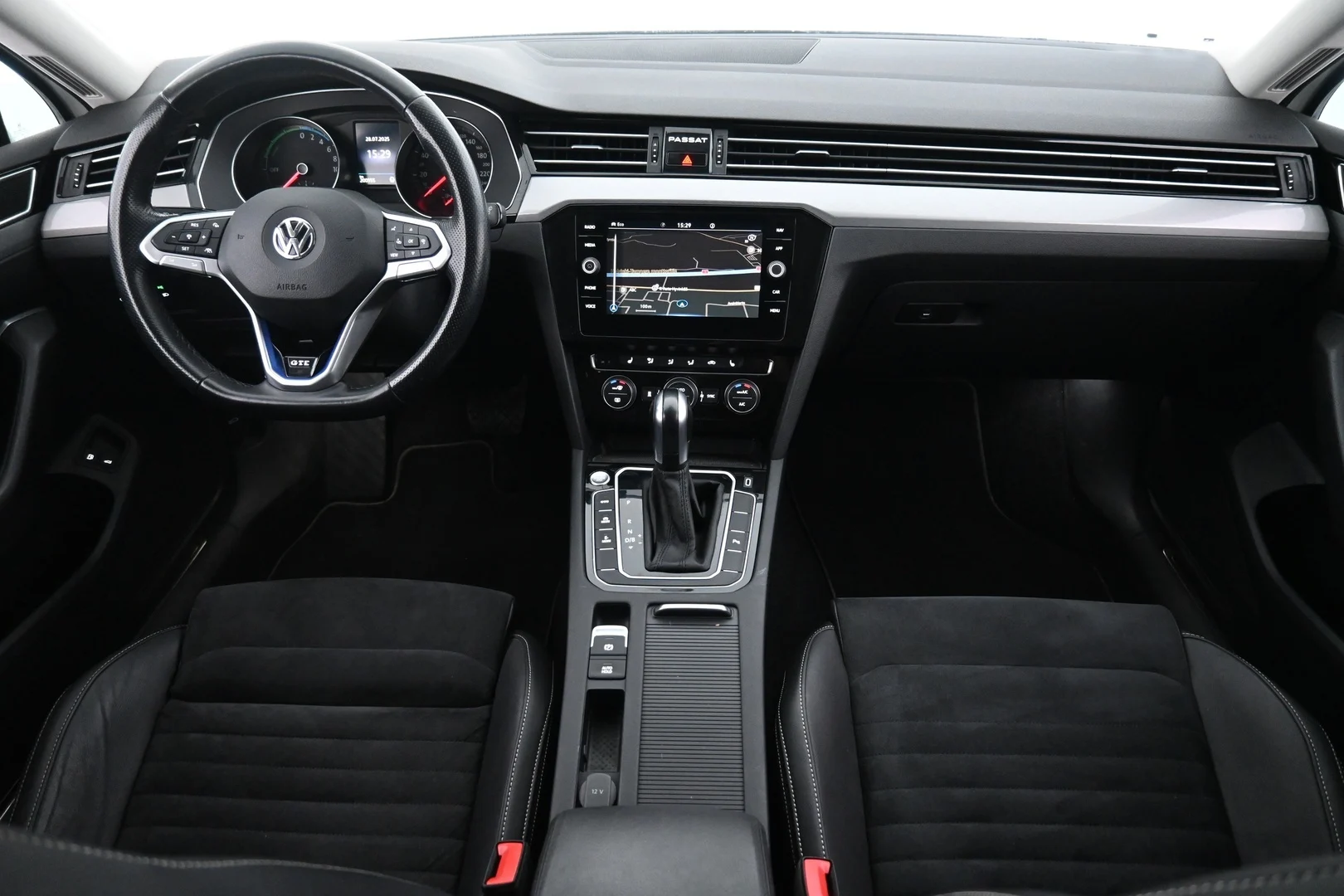Car Image - 3ZcTS4GAyuLLJl7HdsAbTs