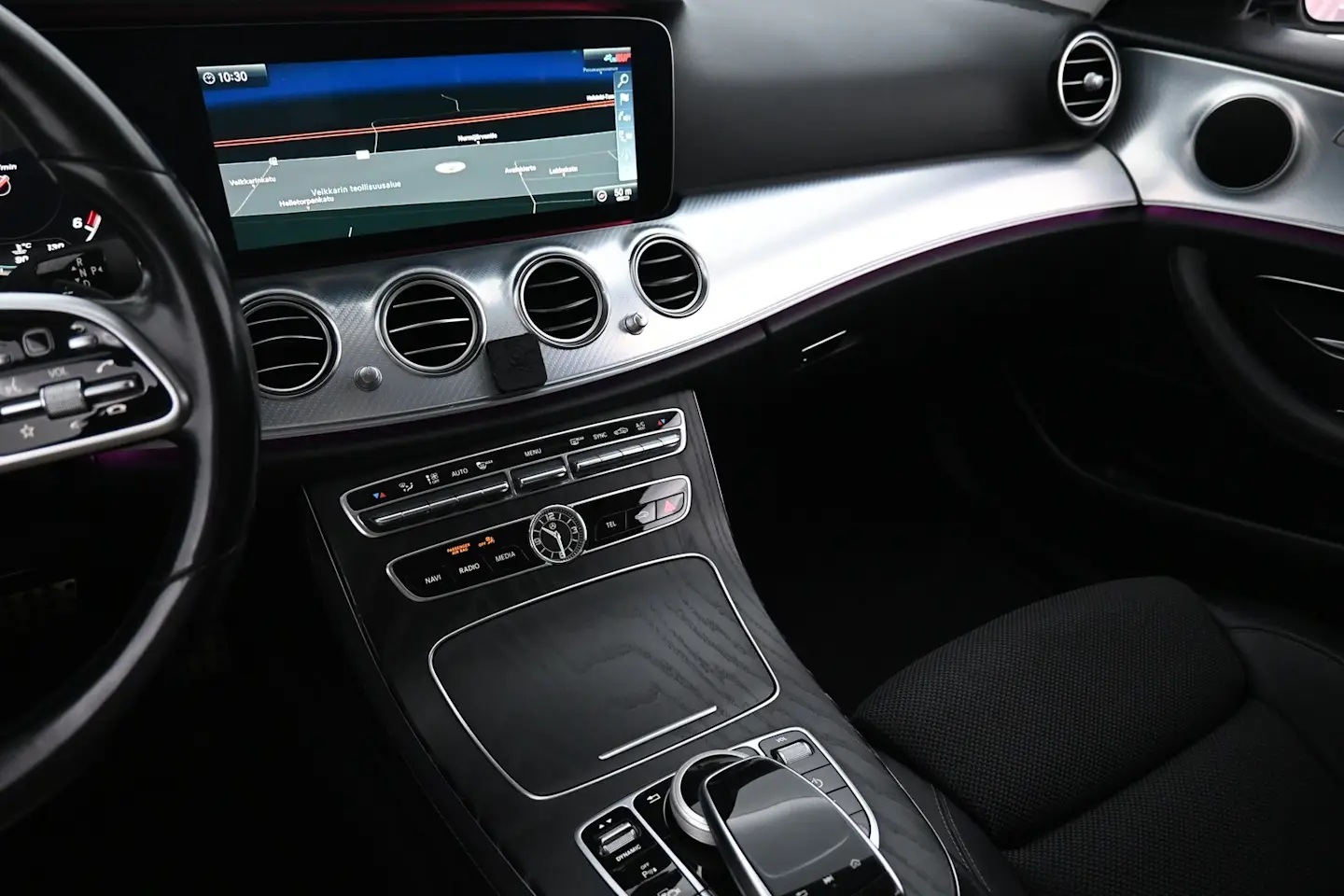 Car Image - 21YgWEP1tylFiEpQBIB64w