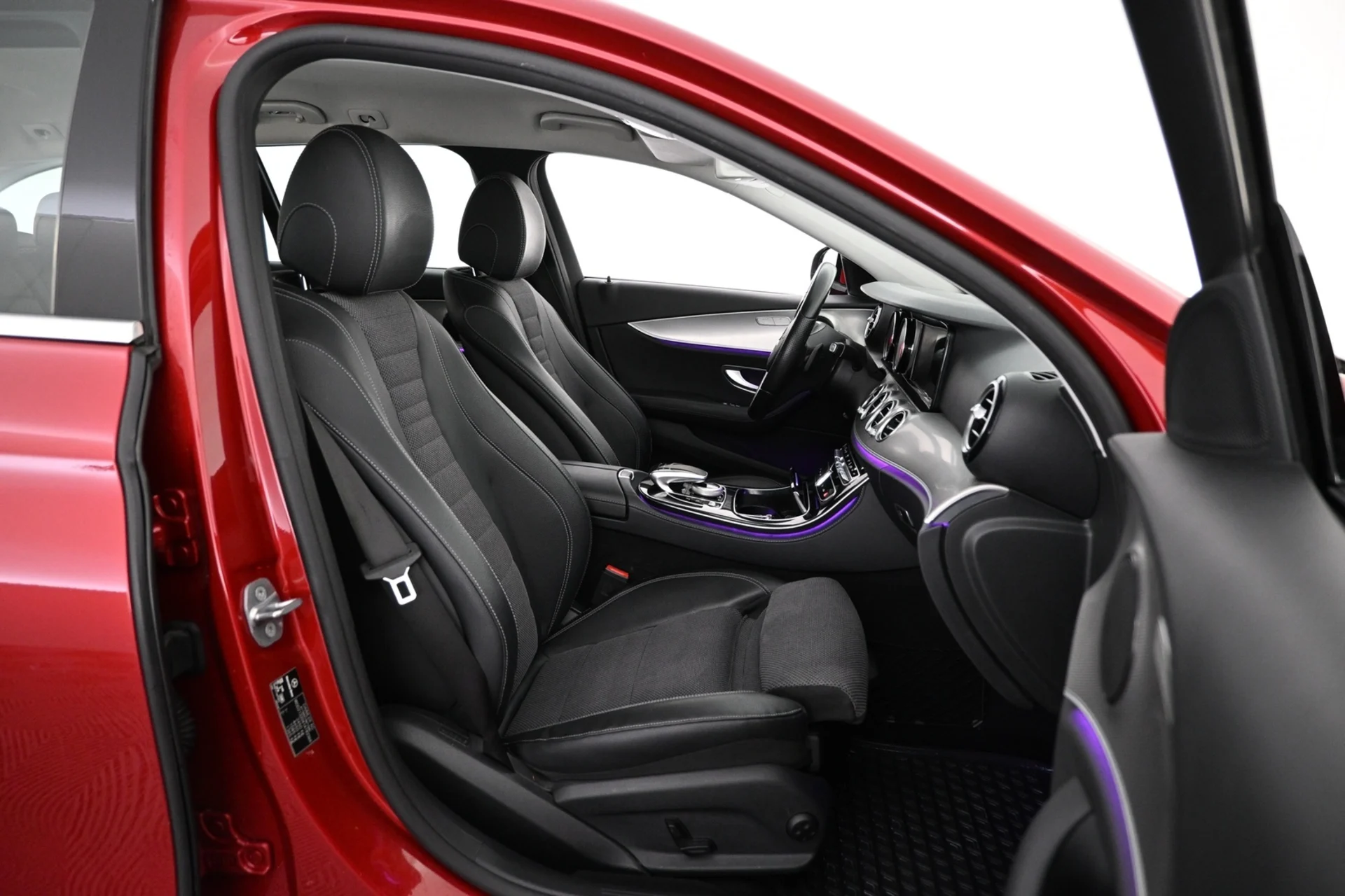 Car Image - BAOEur08I3QoM1hP5Yw5J