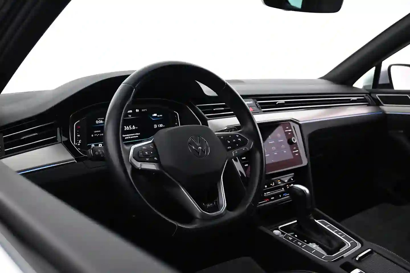 Car Image - 3EveOmnNFwEfSUTtRldezn