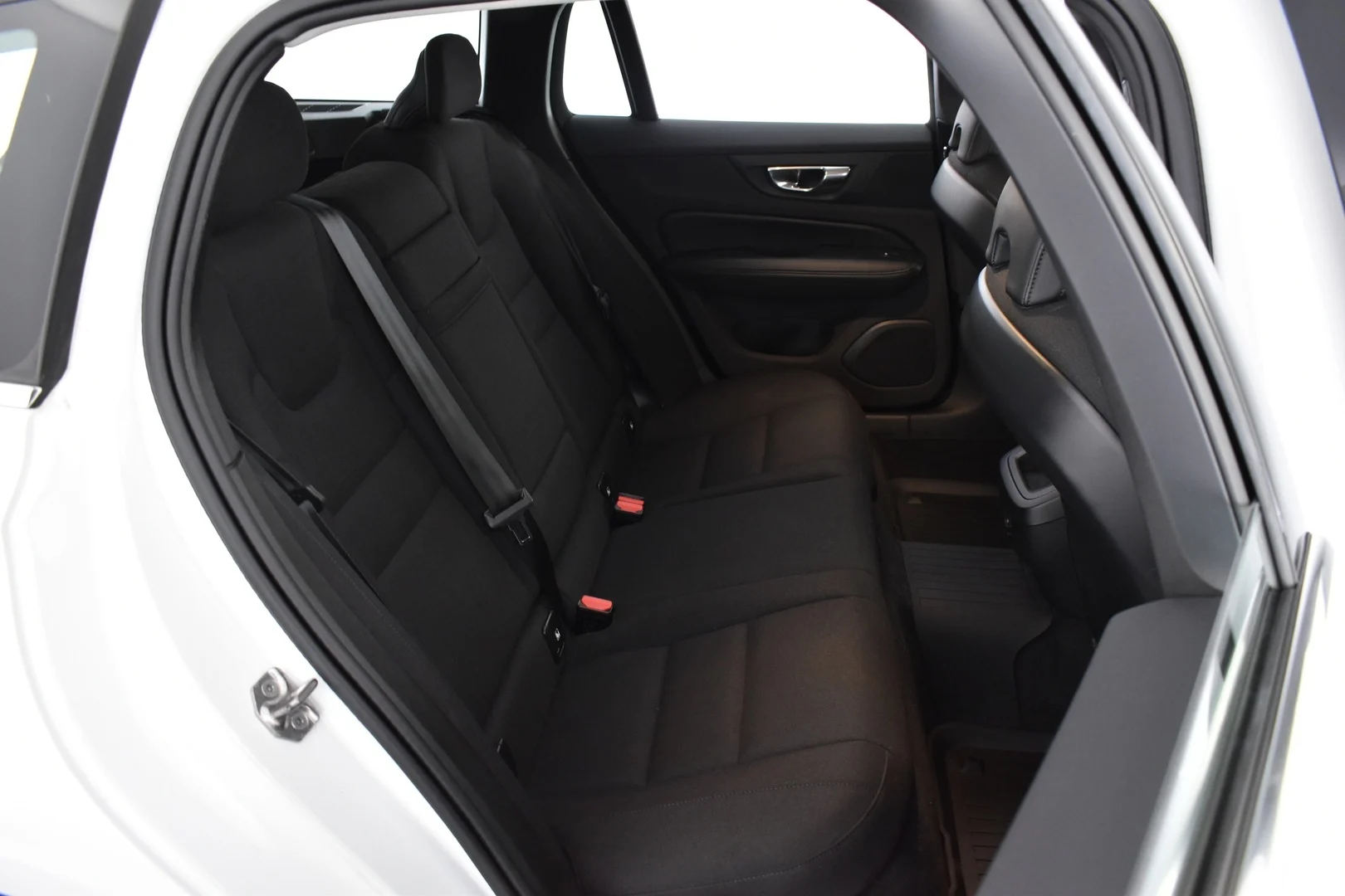 Car Image - 4Z6lBZXp1iOCmzx2N2H0xU