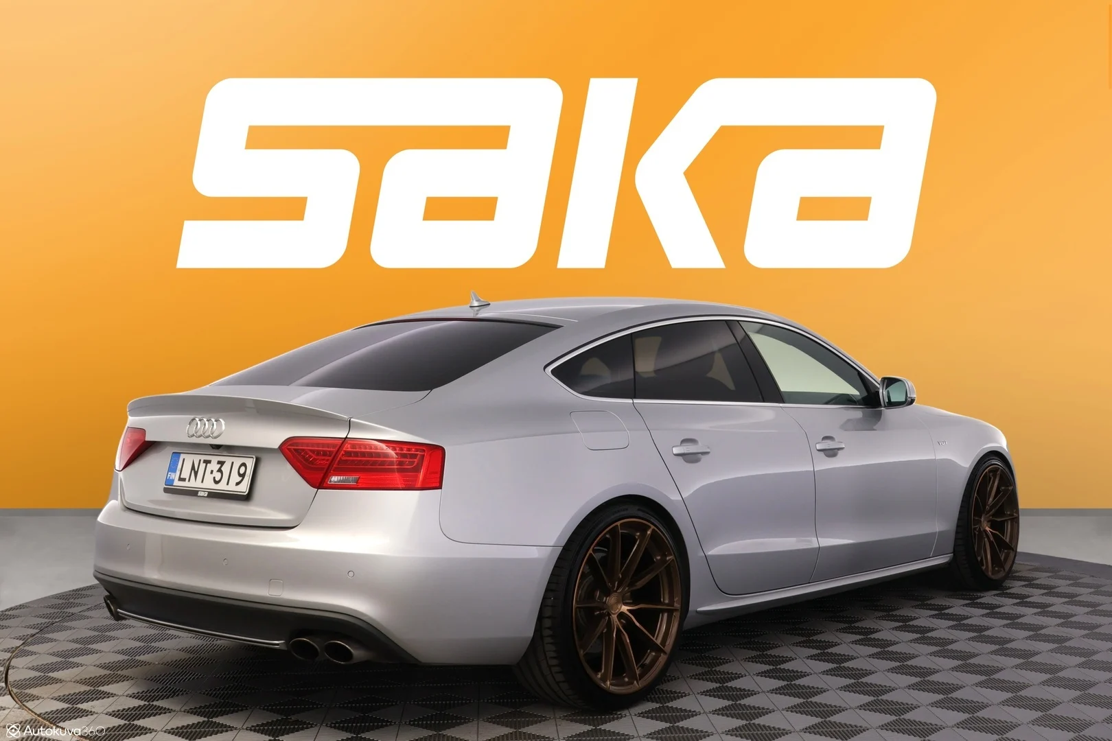 Car Image - 2Iix5JqlSdYvA1jj4GKJvF