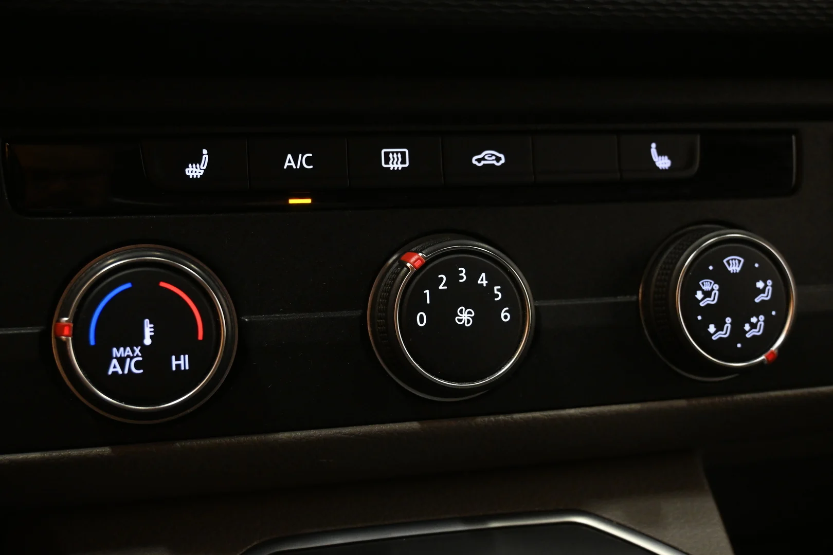 Car Image - 6BdEKMTJk3OC7sIql0g9St