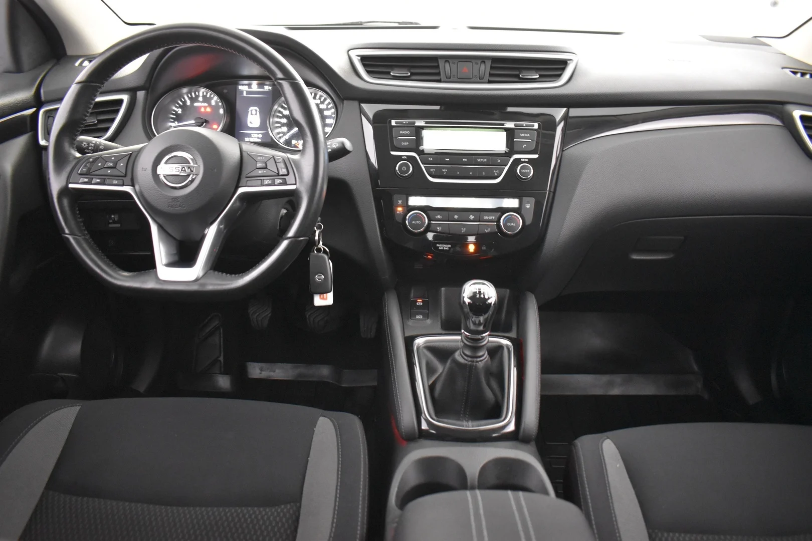 Car Image - 1zv8ICHKn5QLESnDTqCqrU