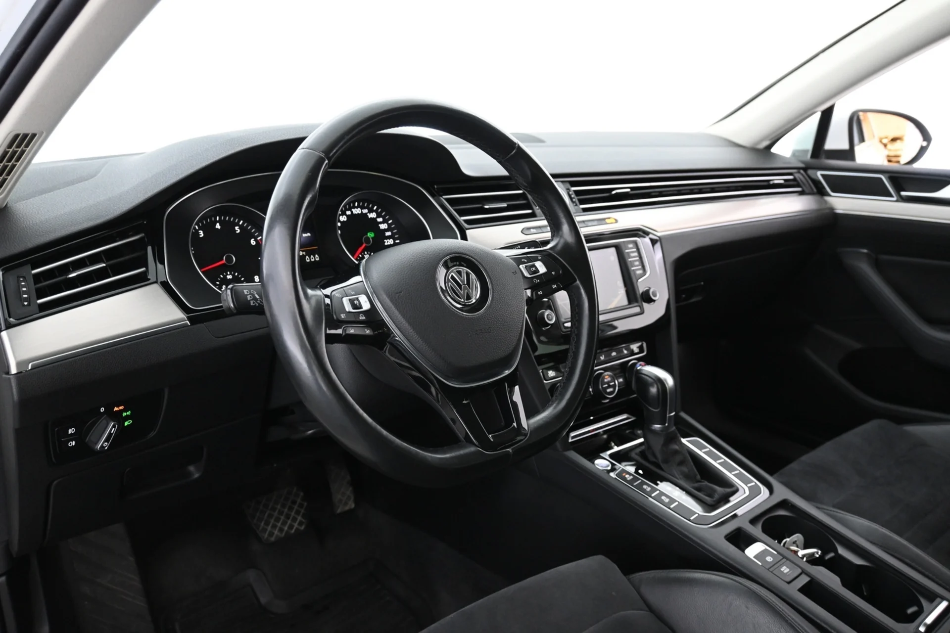 Car Image - 3sQIPFMmKCXQL4A5UK0UZ6