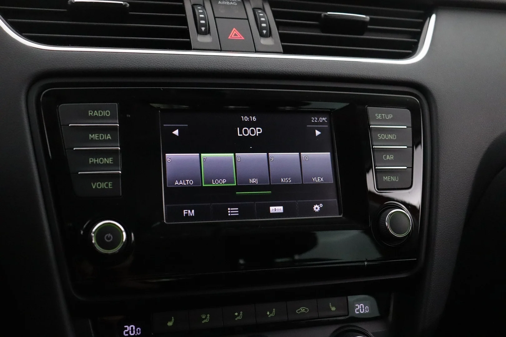 Car Image - 53k33LL8cOtQJHkxFOGRWv