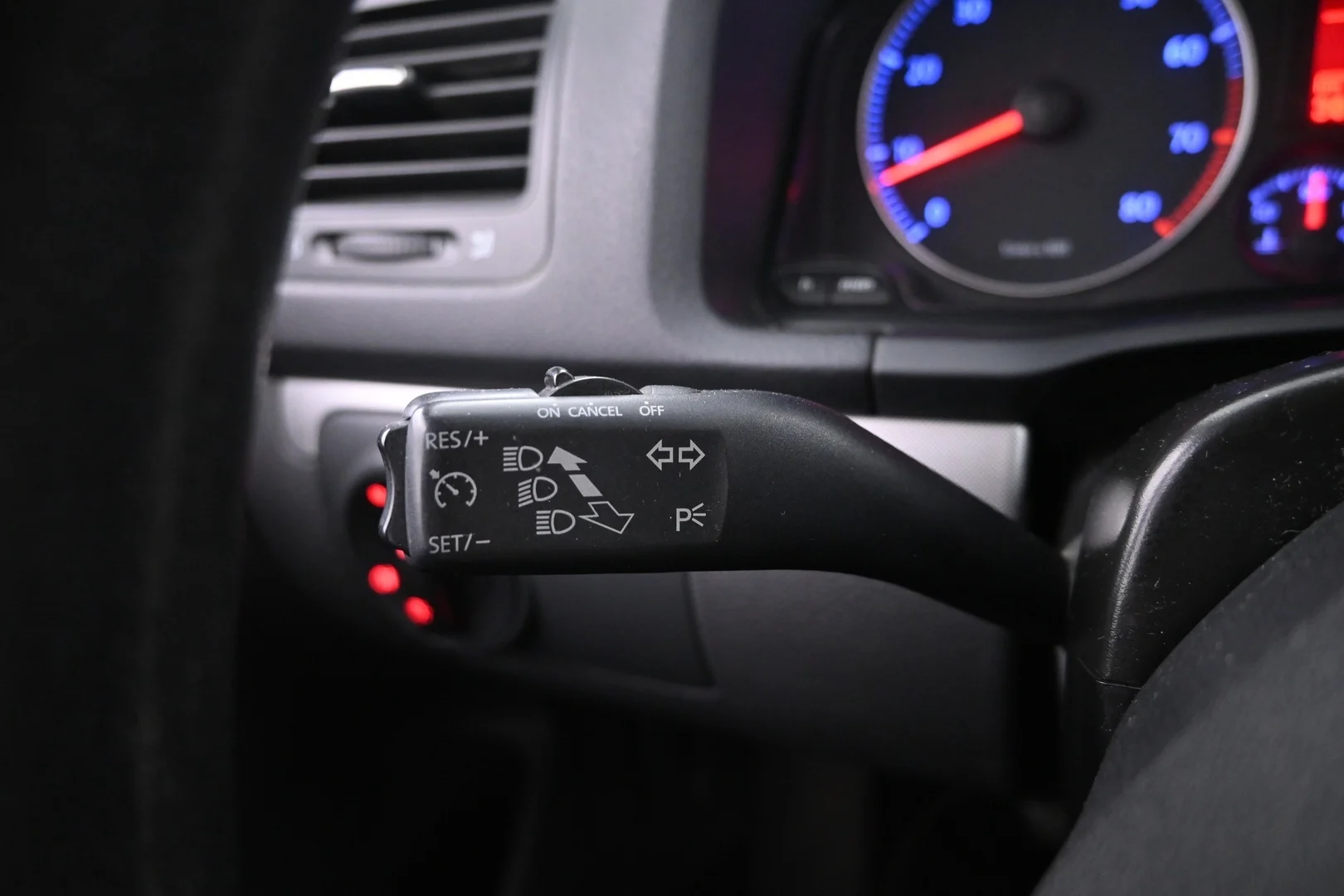 Car Image - iBewmbuWELdOikXTyJPPW