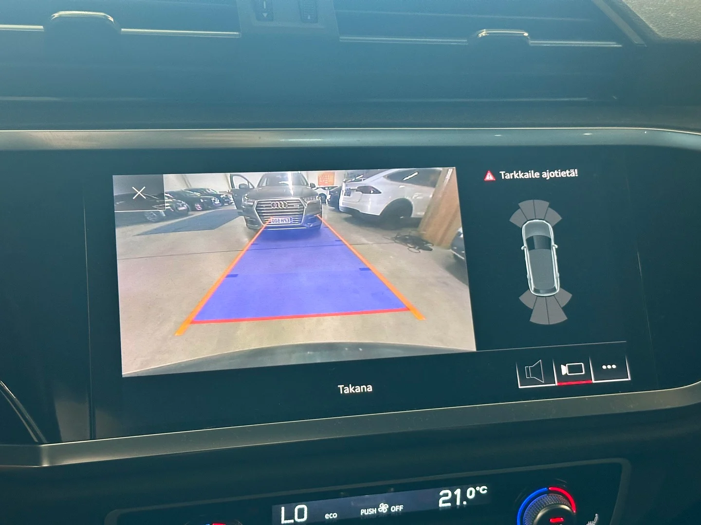 Car Image - 1cv8BvXwcIoRzlK5SKBkY1
