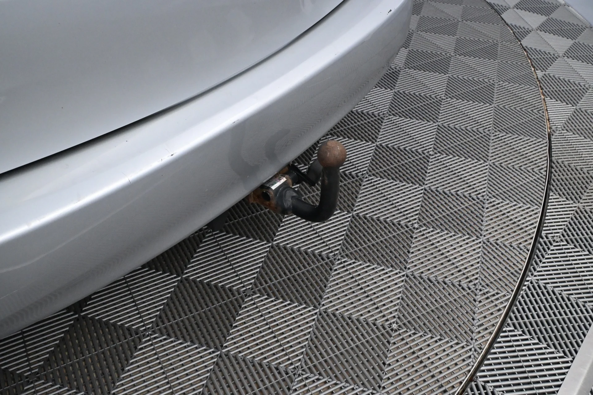 Car Image - 74bZVoHiOFJuo9sM7cgKbL