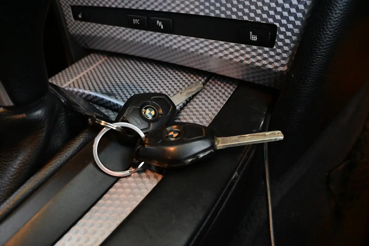 Car Image - 43CxlW2pxClDqSYtwl2olC