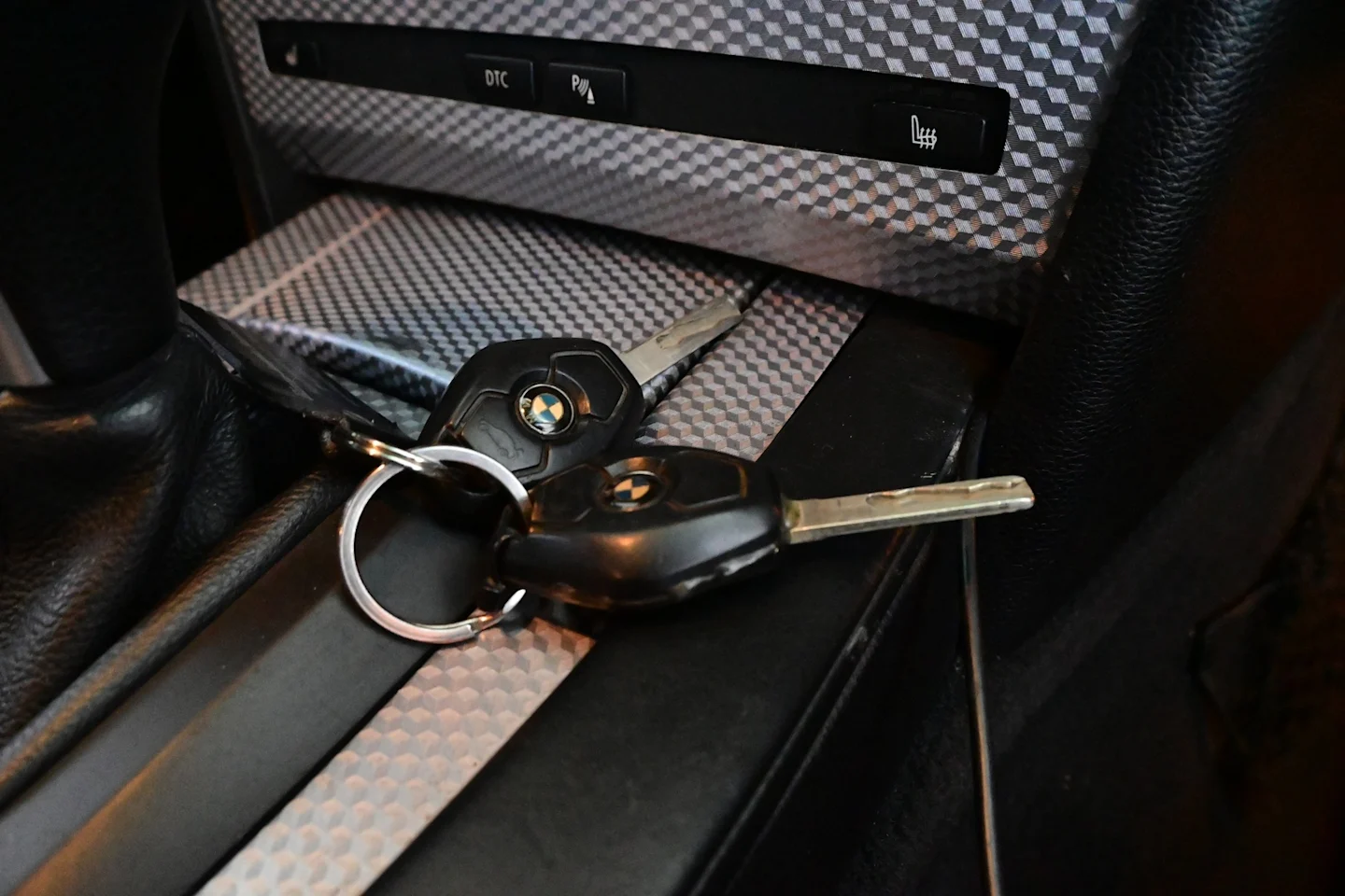 Car Image - 43CxlW2pxClDqSYtwl2olC