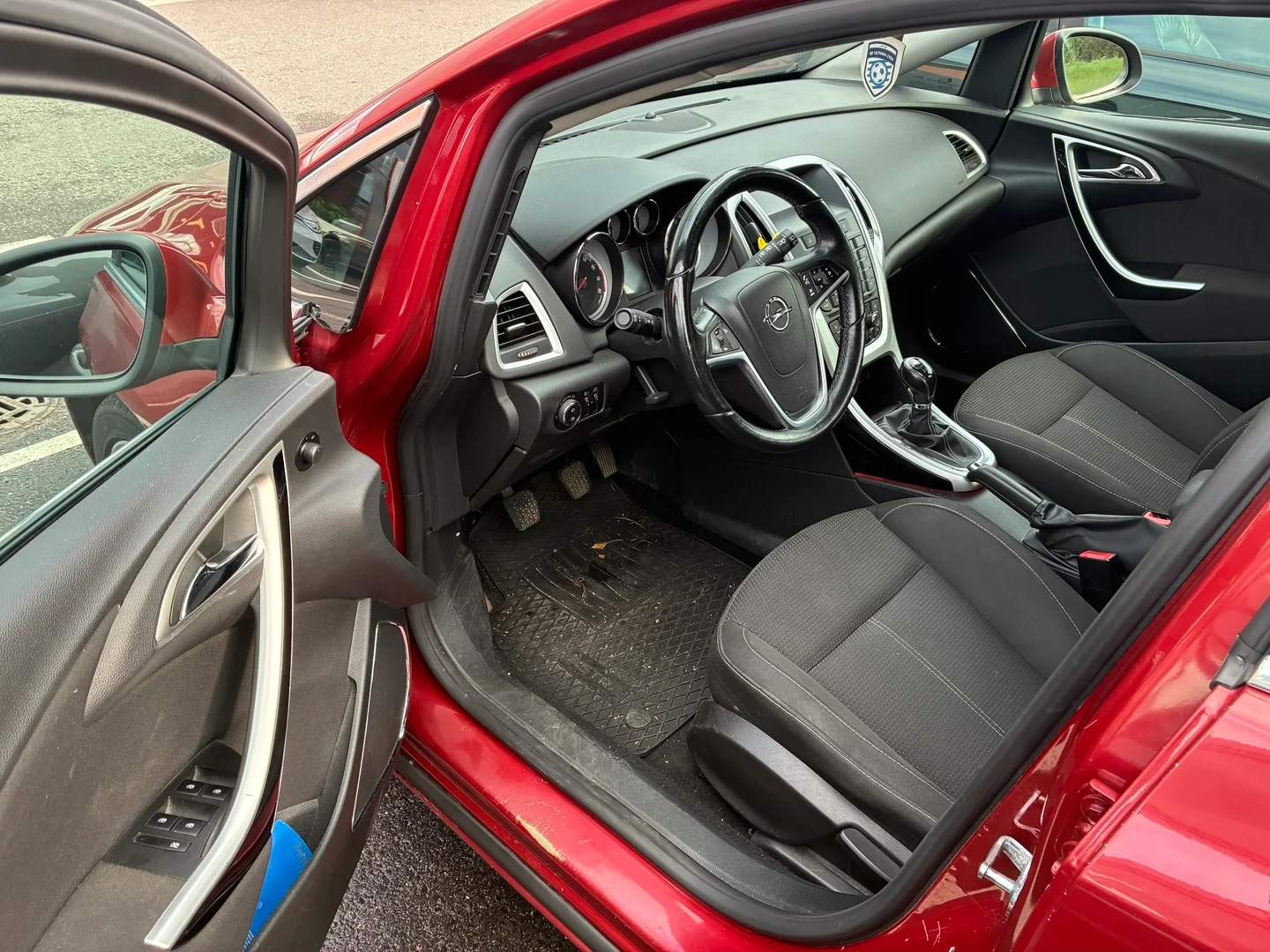 Car Image - 2QQ4xYmfVDN0ogvJnIvmR0