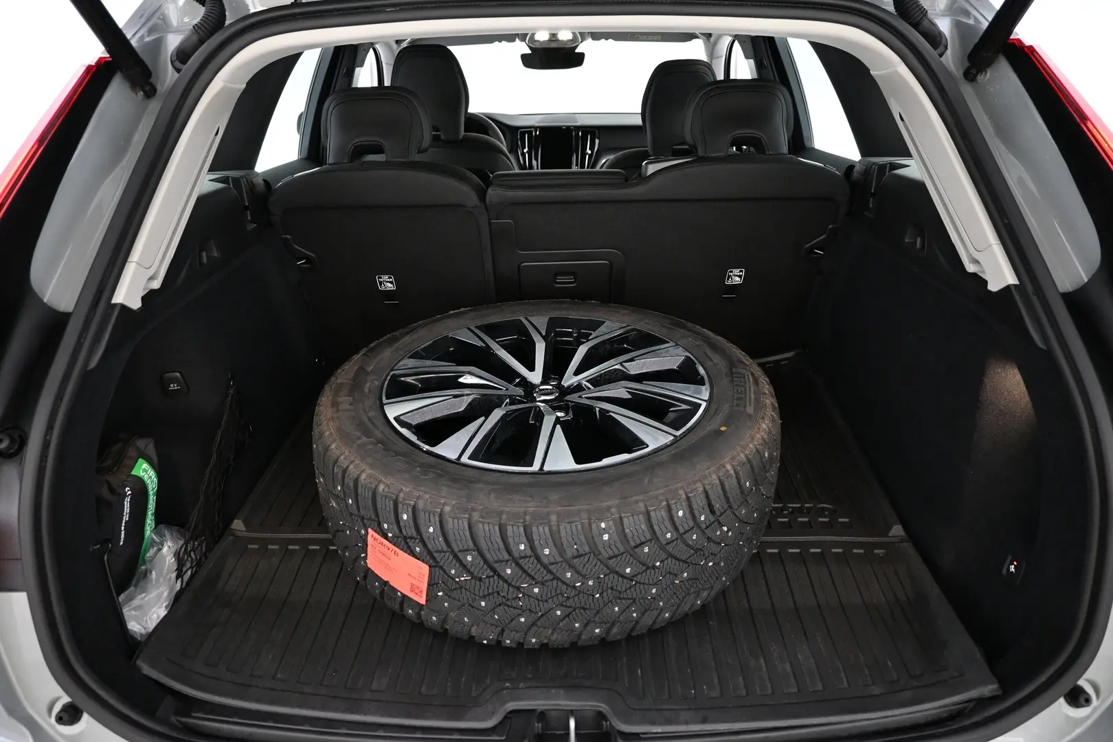 Car Image - iaZ5olY09urj6vPSUCVM4