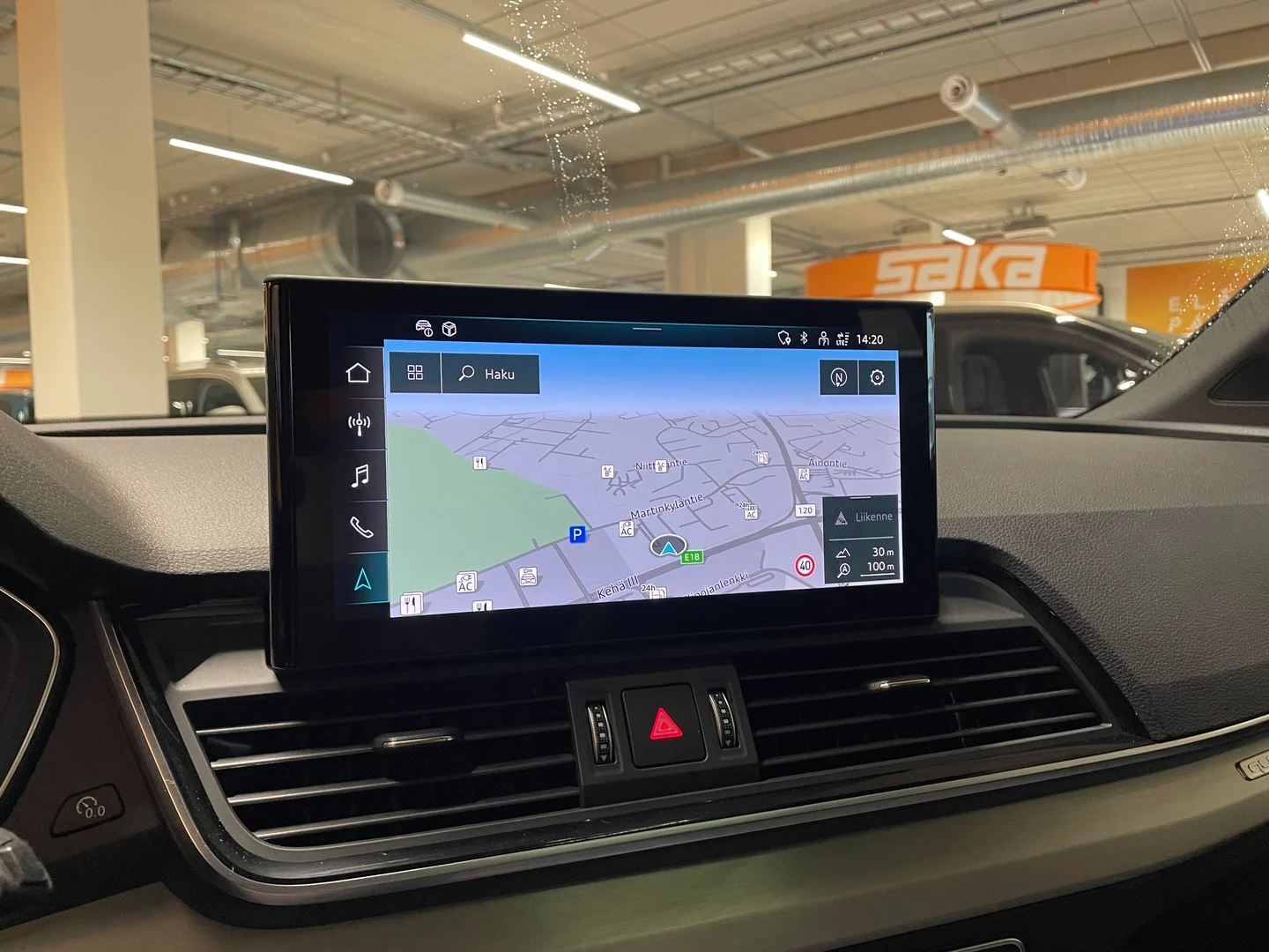 Car Image - 75v4Qw59kKZNtxHAxw21Zy