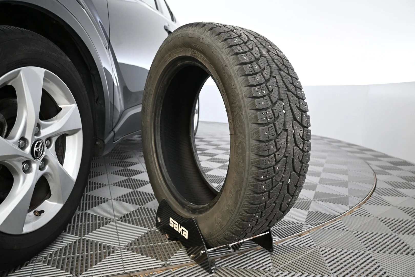 Car Image - 5CCeuFcXrJFmmsVQ6Tfz1x