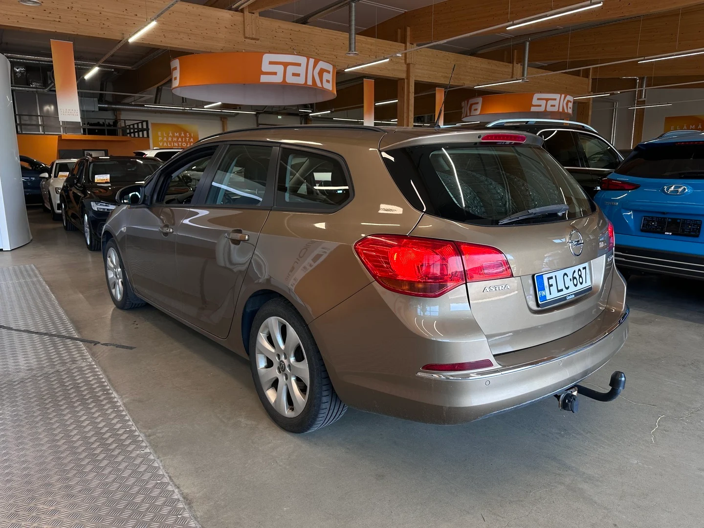 Car Image - pdlMMdBTnMcTrMSEQDpWy