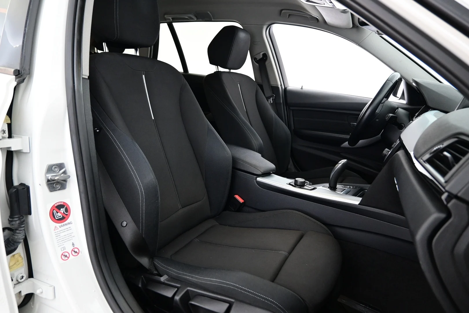 Car Image - 5jSW6hEuwMBZzi5wsXZ8r0