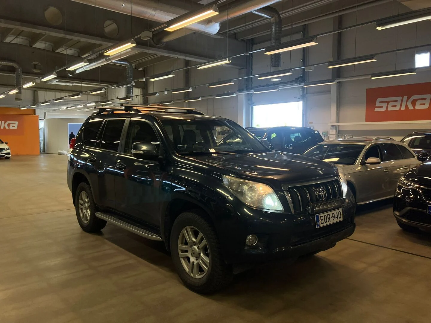 Car Image - 6xBoNyKnqi6OANCJisFvGD