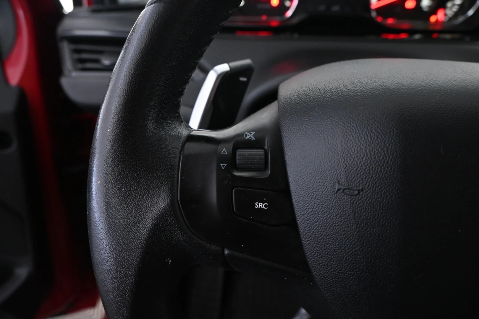 Car Image - 7tg4LXGTOiDDDeRjvyN7GS