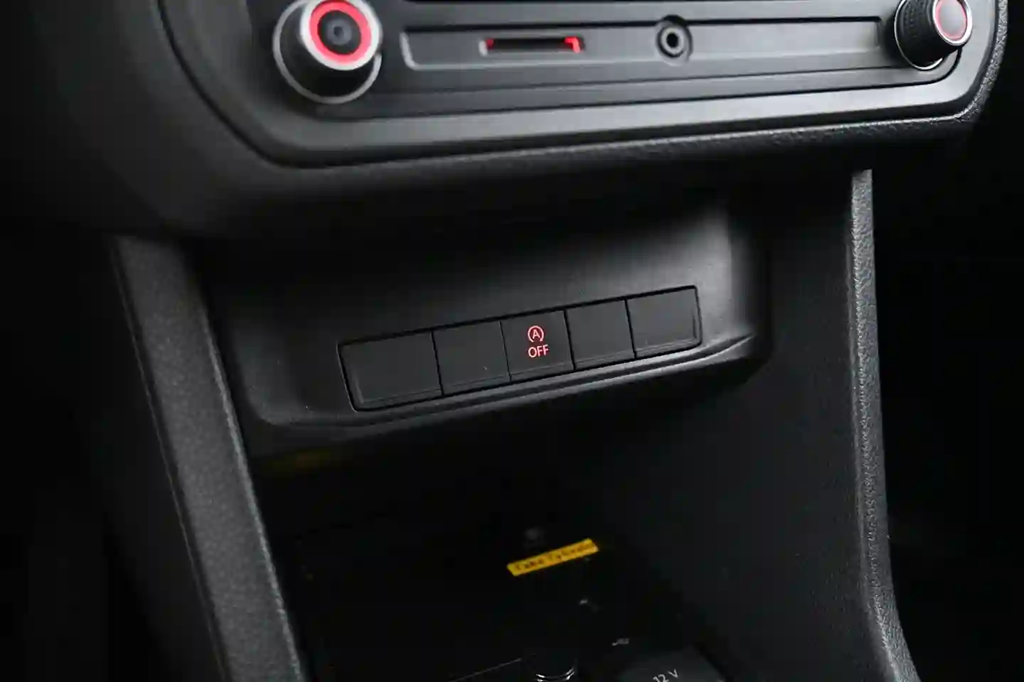 Car Image - xyHC99rVNSlA63O3oHUn2