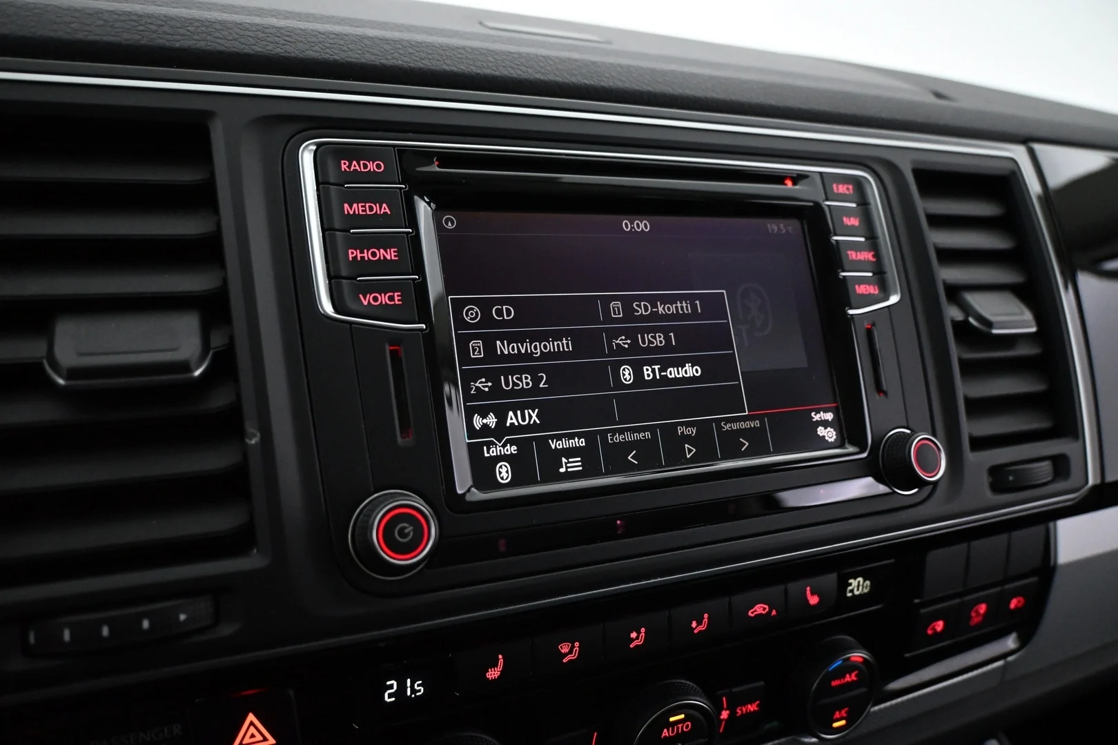 Car Image - 5UDkAVDms5UVT8TkbxlGLM