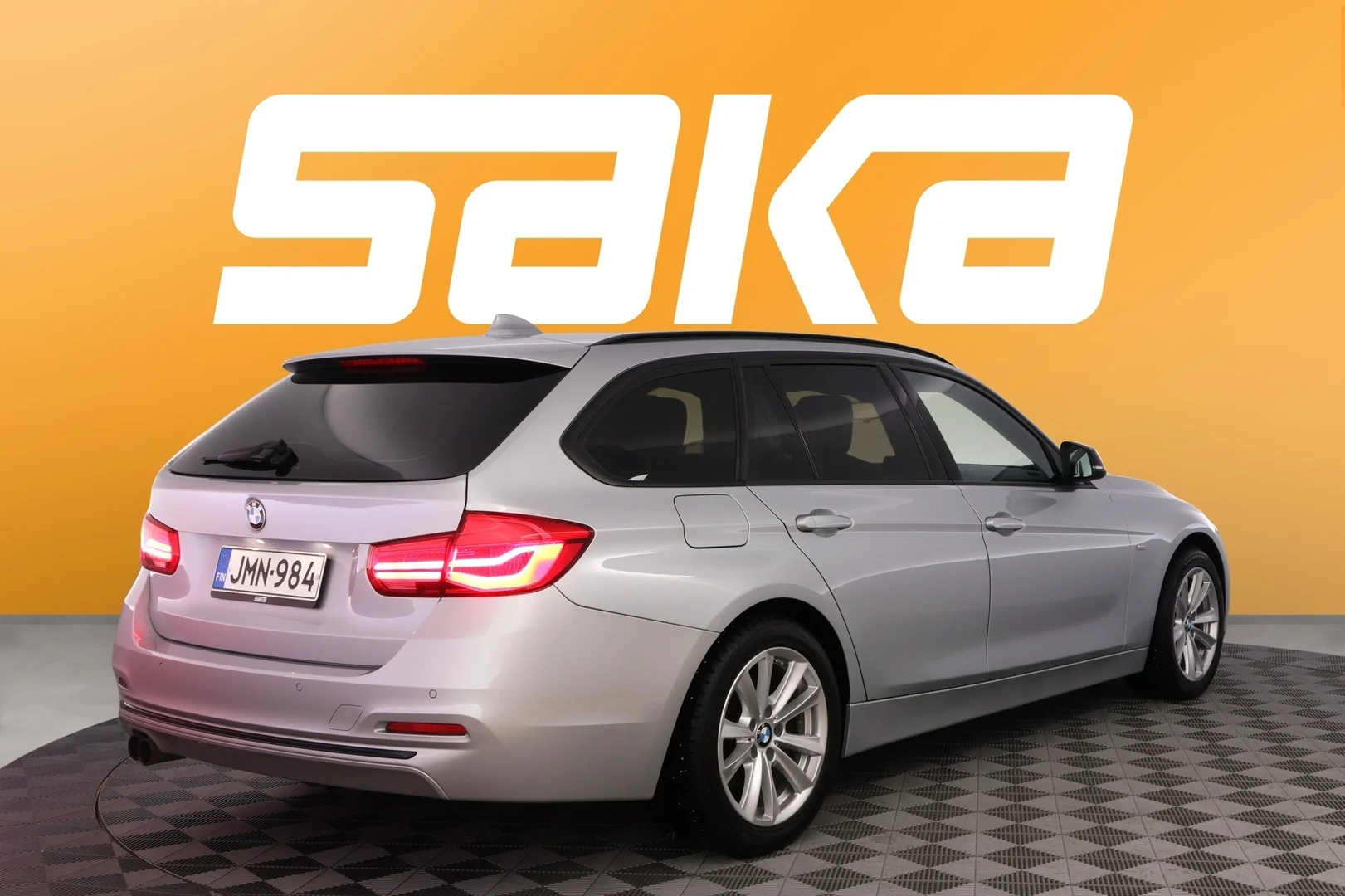 Car Image - 25Gv02QOLDDzm9FhekDGTM