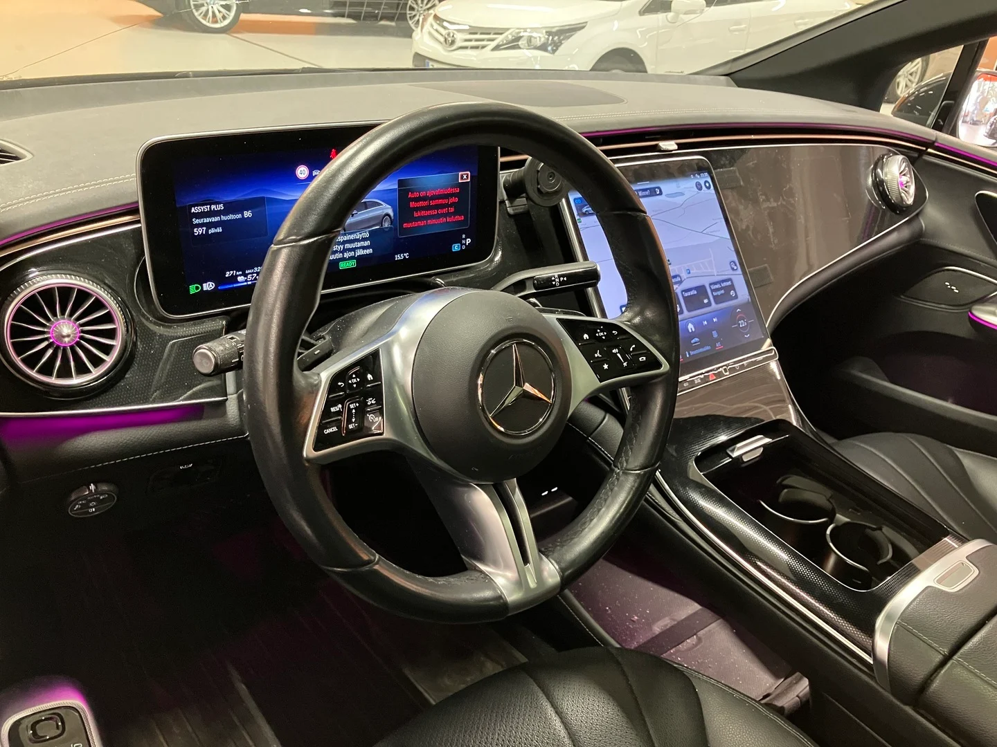 Car Image - 42kXQkk71xfVirX8fMBtYN