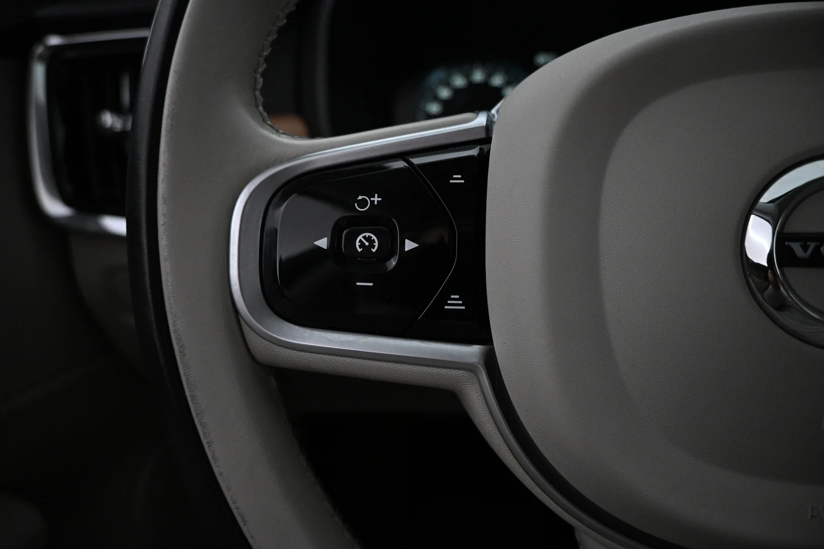 Car Image - 16IVbM3lYYzyaXl5Nr0pBO