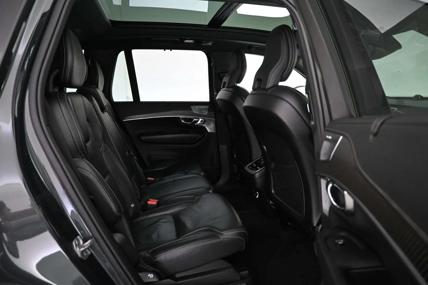 Car Image - 5yqC5EojSH1XxEMY0n9hUA